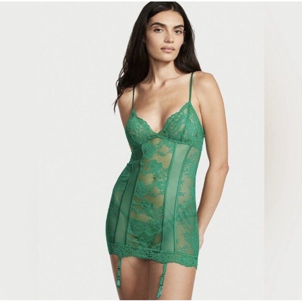 VICTORIAS SECRET Green Triangle Lace Tie Garter Slip Lingerie Women’s Small NWT